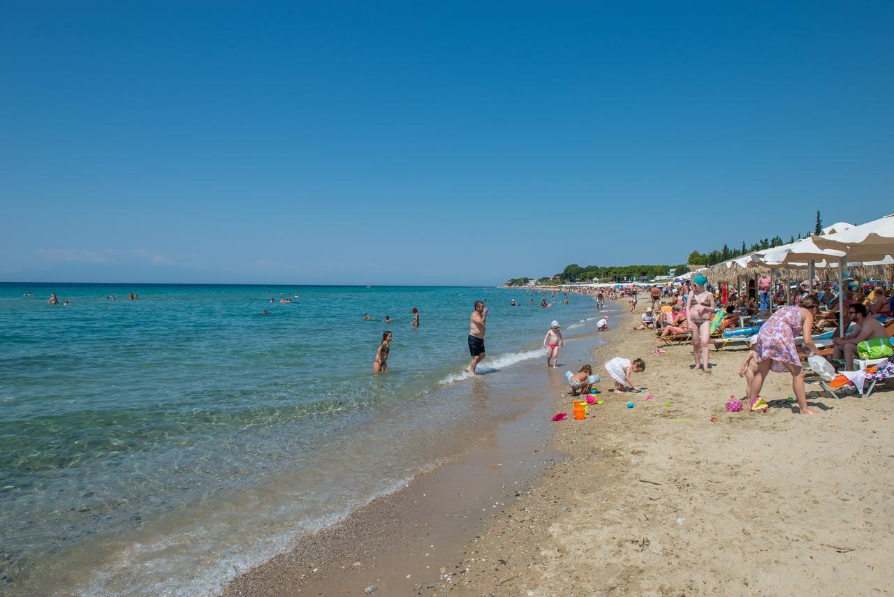Georgalas Sun Beach Rooms Nea Kallikrateia Eksteriør billede