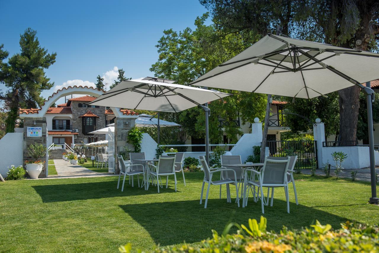 Georgalas Sun Beach Rooms Nea Kallikrateia Eksteriør billede