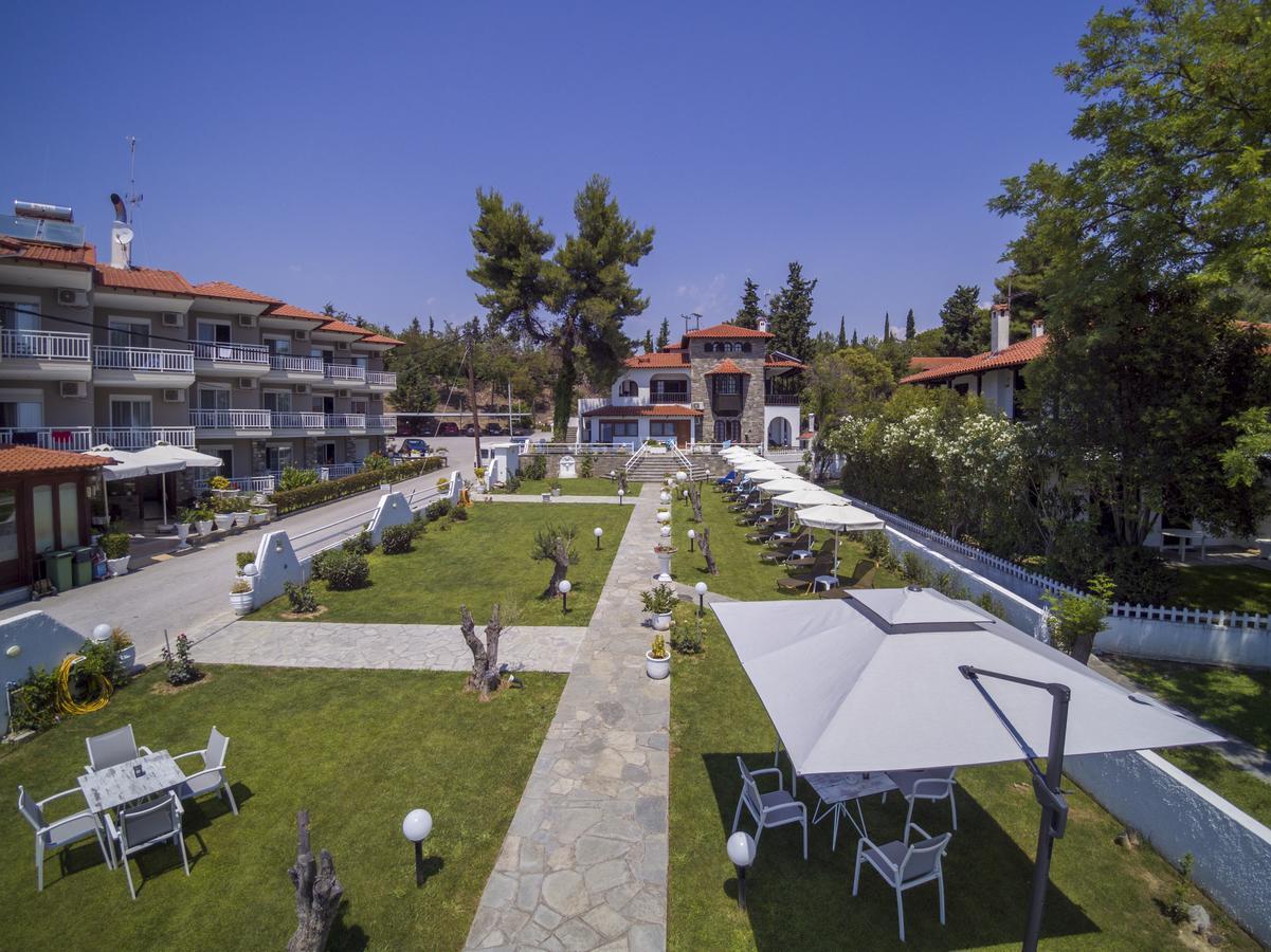 Georgalas Sun Beach Rooms Nea Kallikrateia Eksteriør billede