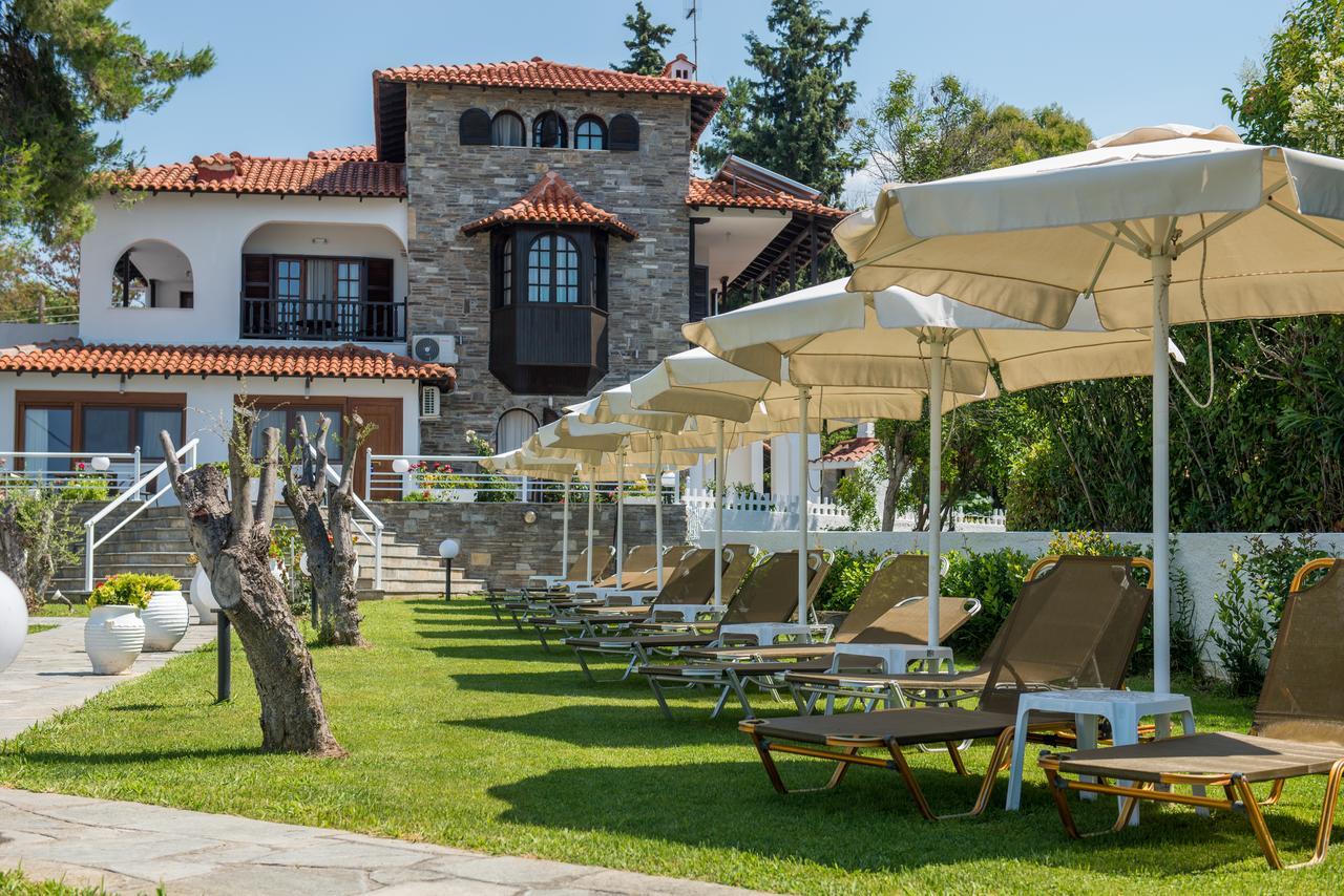 Georgalas Sun Beach Rooms Nea Kallikrateia Eksteriør billede